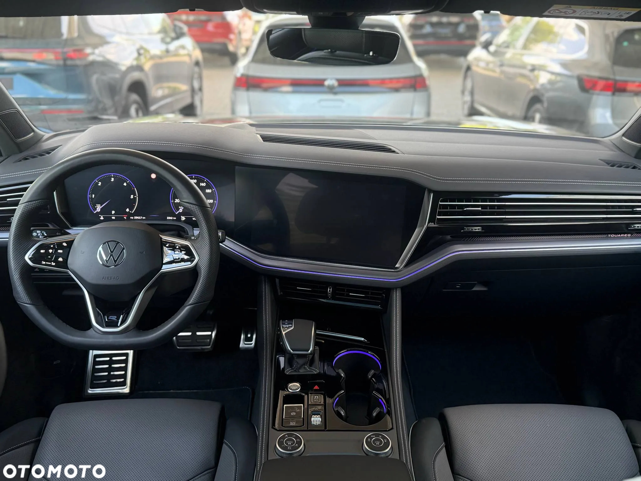 Volkswagen Touareg 3.0 V6 TDI 4Motion R-Line - 11