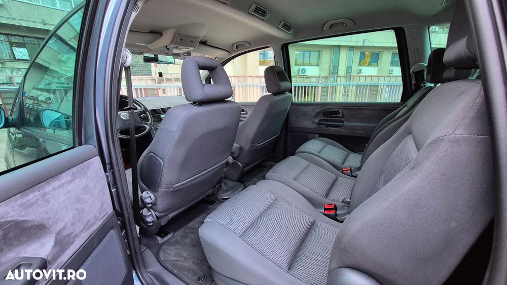 Volkswagen Sharan 2.0 TDI Special - 9