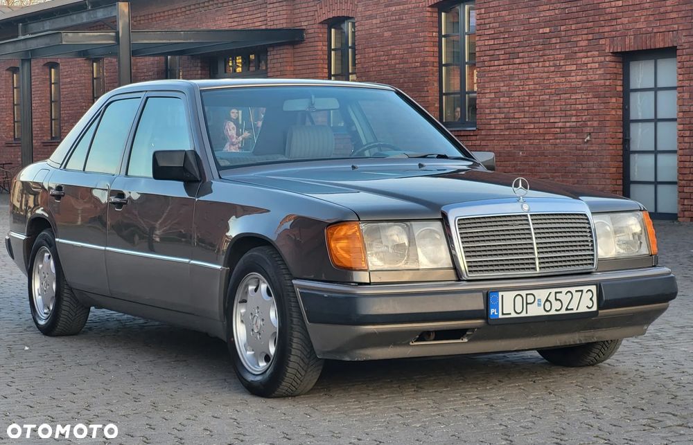 Mercedes-Benz W124 (1984-1993) - 2