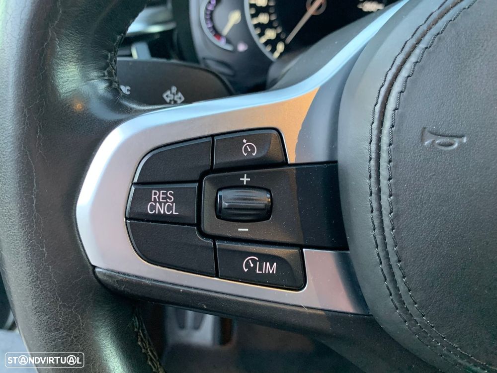 BMW 520 d Pack M Auto - 39