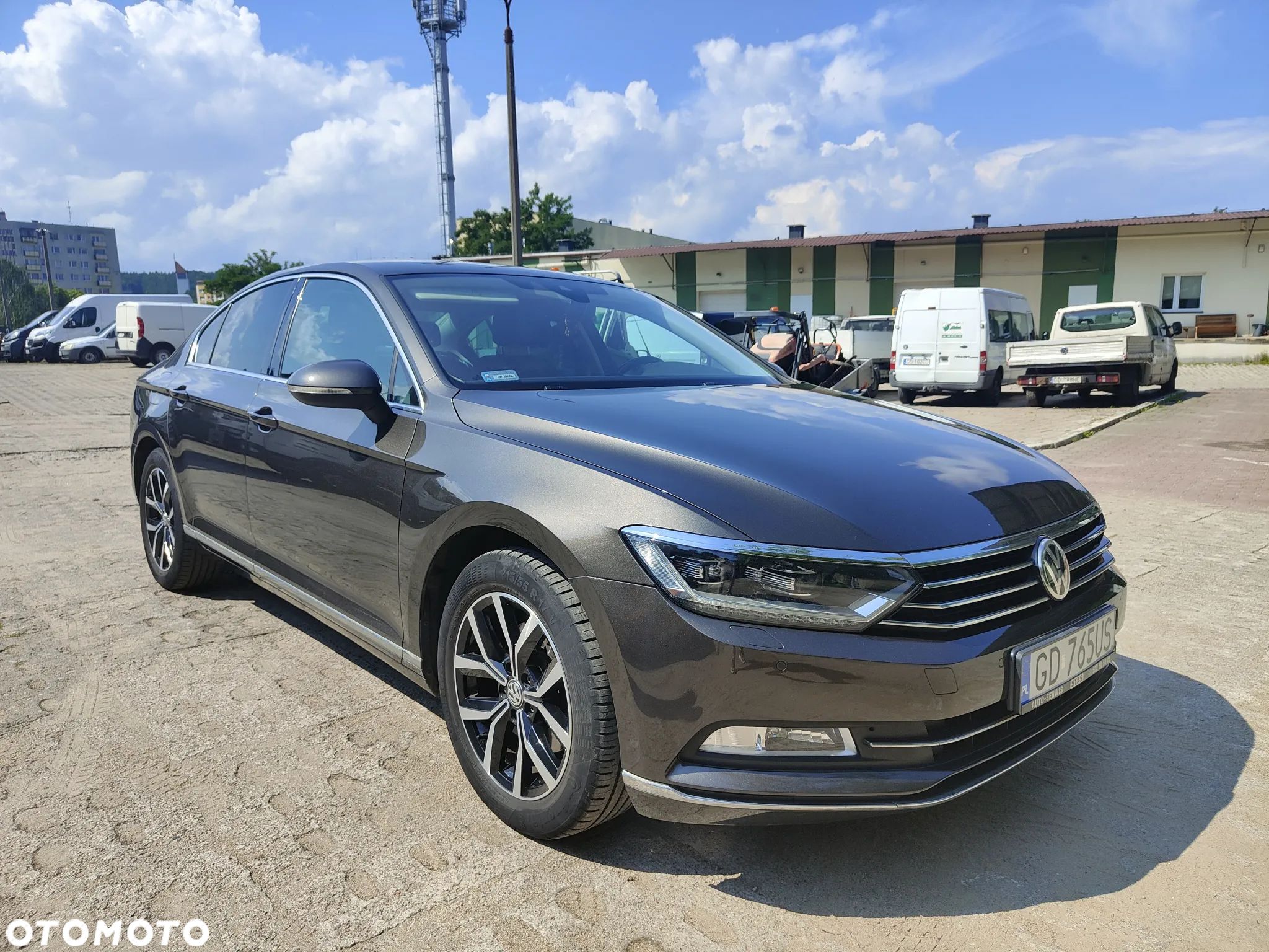 Volkswagen Passat 2.0 TDI SCR Comfortline DSG - 1