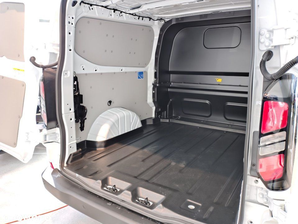 Ford Transit Custom - 17