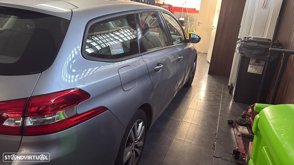 Peugeot 308 SW BlueHDi 100 Stop & Start Access - 2