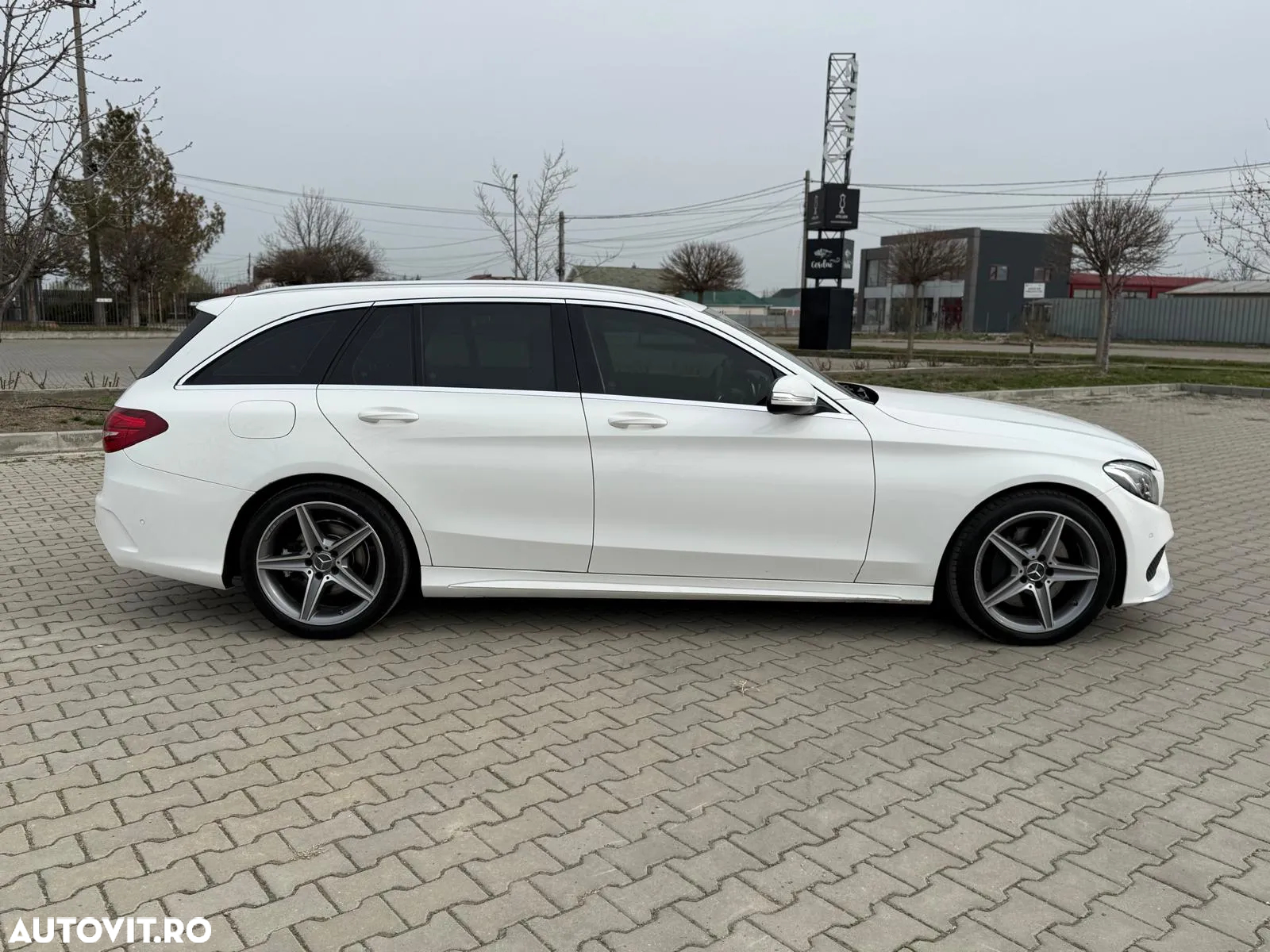 Mercedes-Benz C 250 (BlueTEC) d T 7G-TRONIC AMG Line - 12