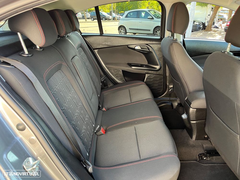 Fiat Tipo Cross 1.0 GSE T3 - 24