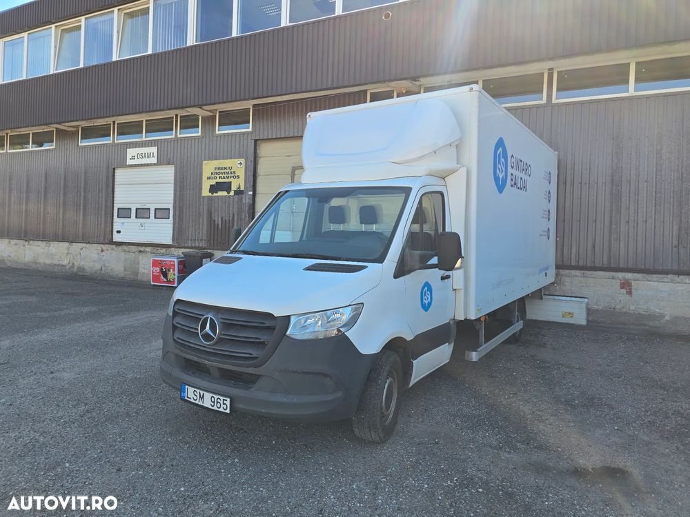 Mercedes-Benz Sprinter - 1