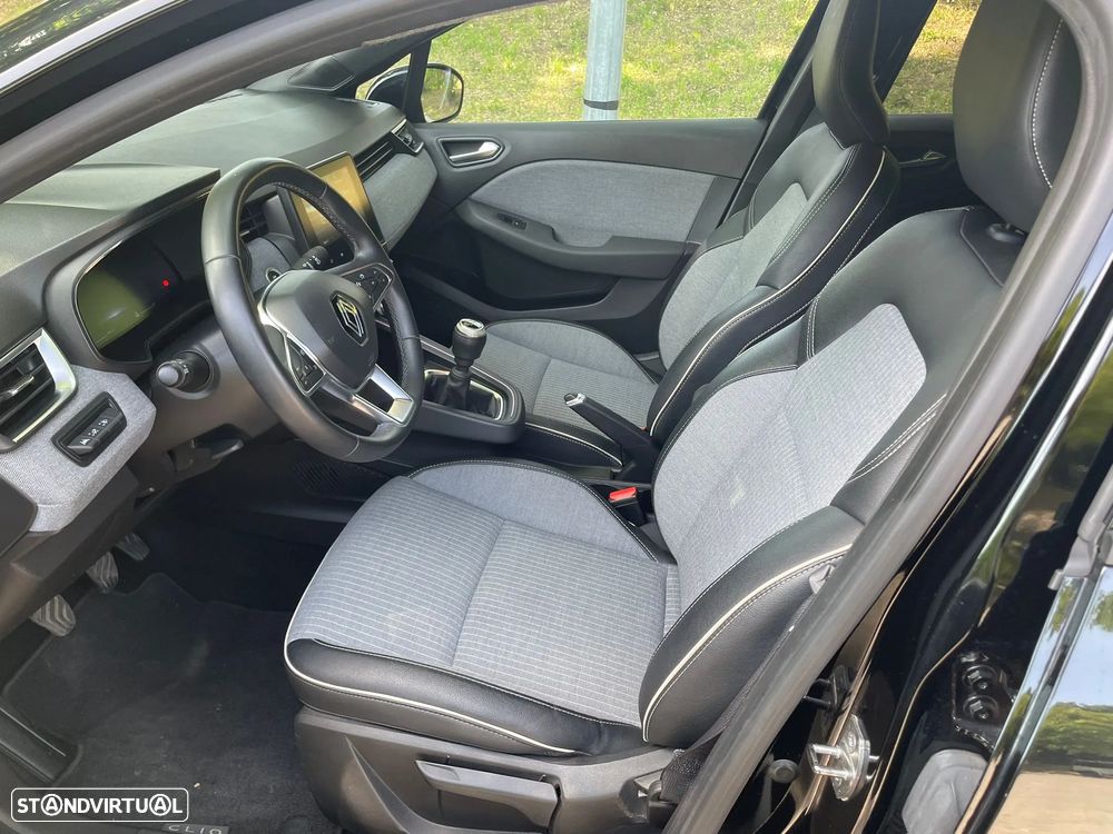 Renault Clio 1.0 TCe Techno - 17