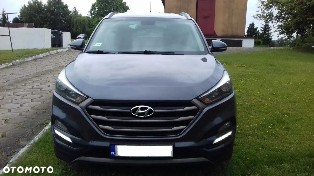 Hyundai Tucson 2.0 CRDI BlueDrive Style 2WD - 5