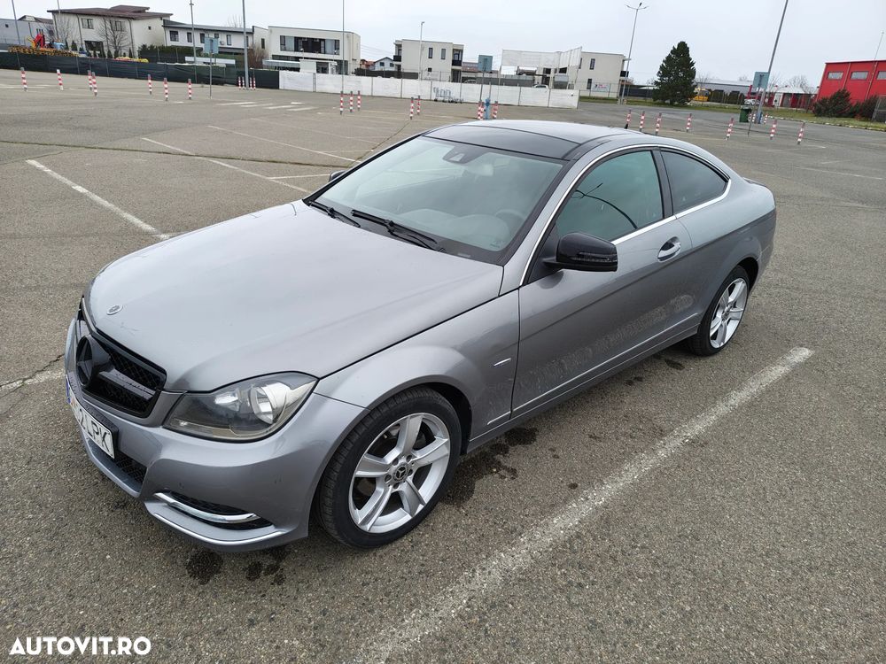 Mercedes-Benz C 220 CDI DPF (BlueEFFICIENCY) 7G-TRONIC - 16