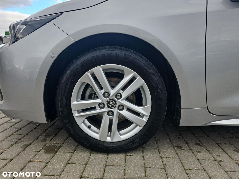 Toyota Corolla - 27