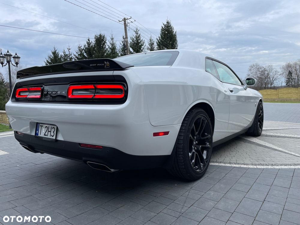 Dodge Challenger Automatik R/T Plus Scat Pack - 4