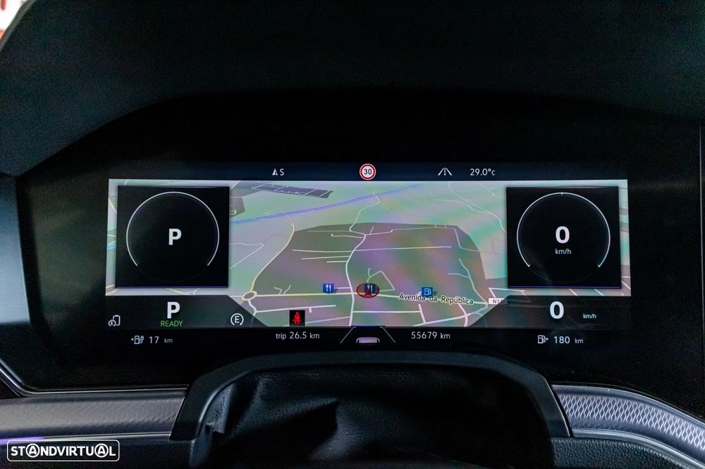 VW Touareg 3.0 TSI e-Hybrid R - 17