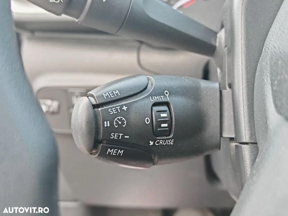 Citroën C3 1.2 PureTech S&S BVM5 Feel Pack - 19