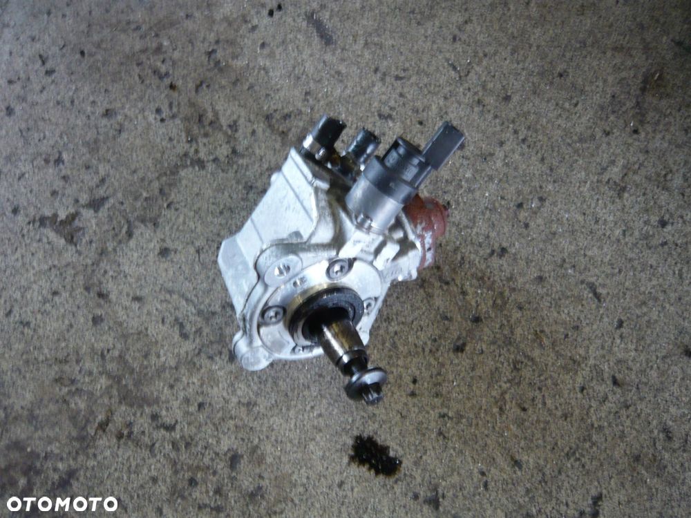 pompa wtryskowa 0445010506 bmw e81 e87 e90 - 1
