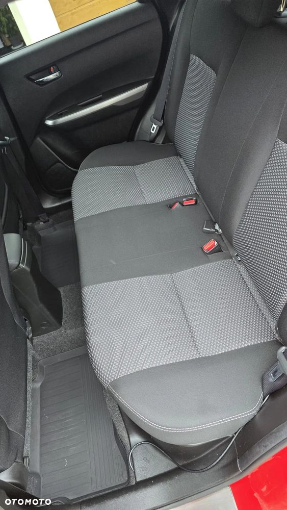 Suzuki Vitara 1.0 Boosterjet Premium 2WD - 15