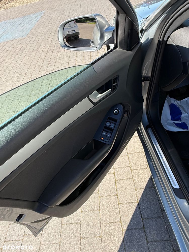 Audi A4 Limousine 1.8 TFSI Ambiente - 4