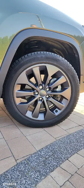 Jeep Cherokee - 8