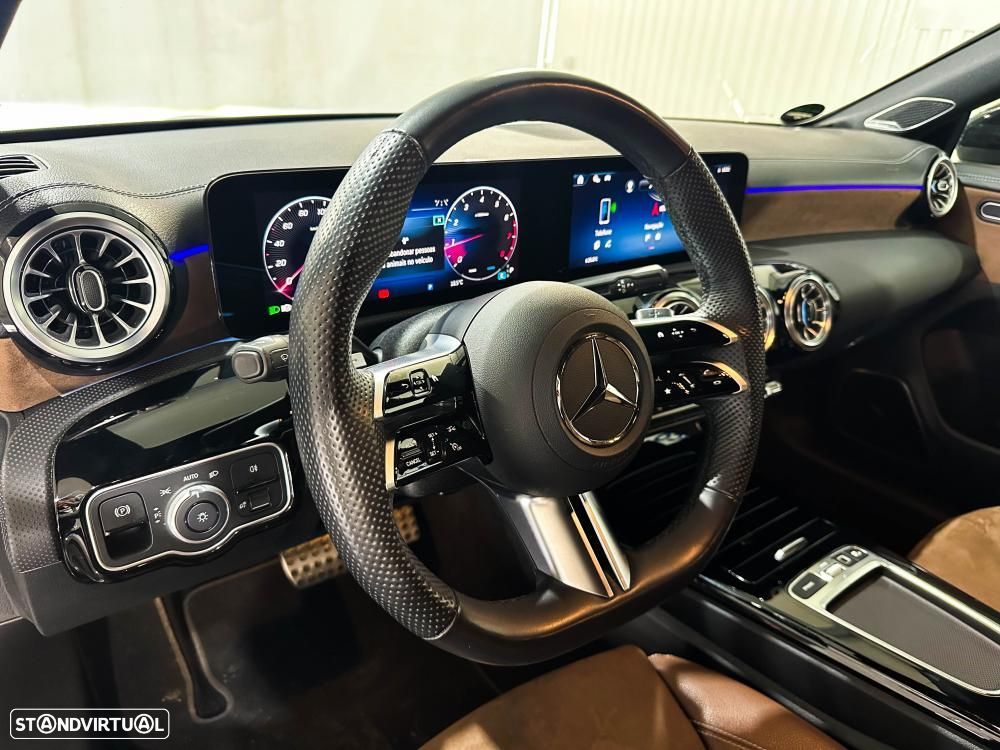 Mercedes-Benz CLA 200 7G-DCT AMG Line Advanced Plus - 18