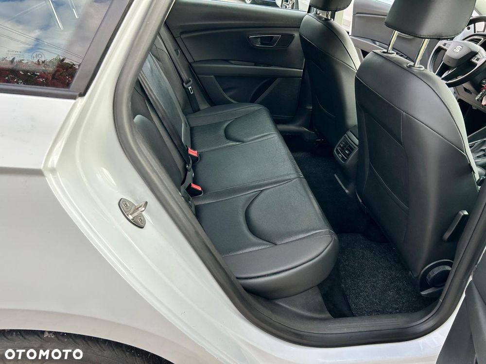 Seat Leon 2.0 TDI Style S&S DSG - 26