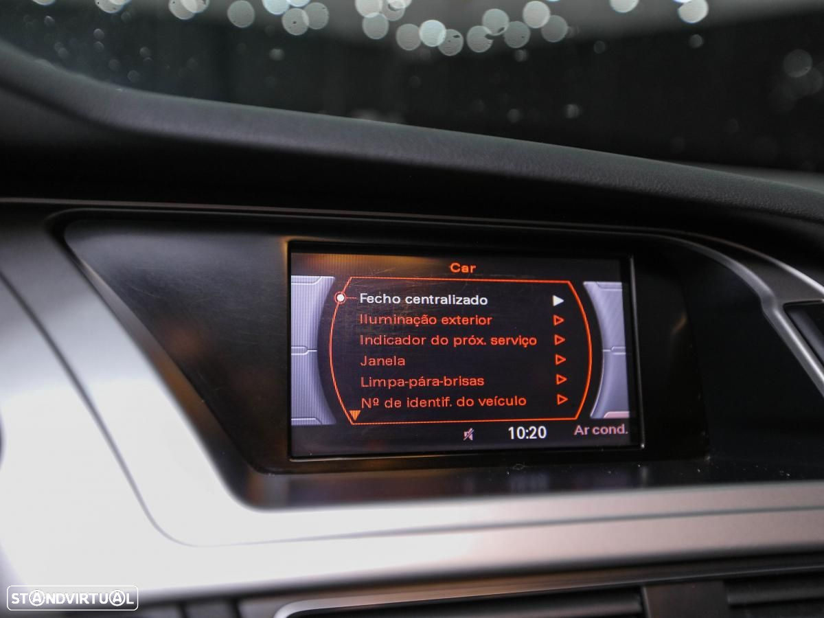 Audi A4 Avant - 19