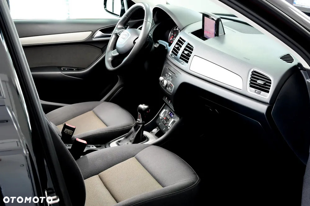Audi Q3 - 10
