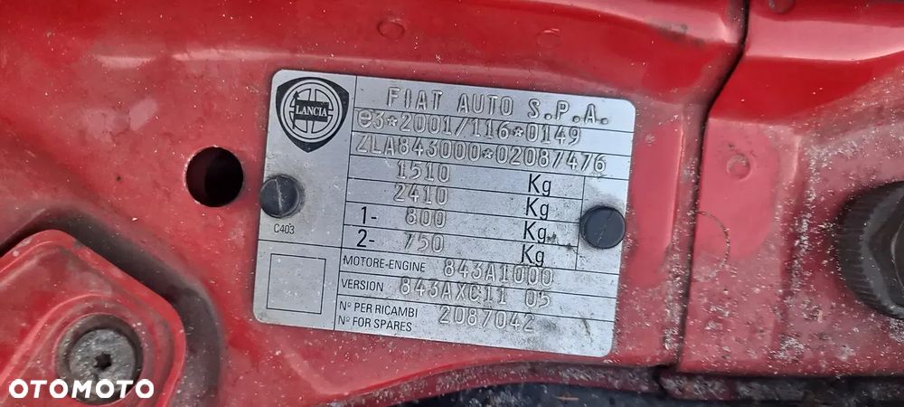 Lancia Ypsilon Y 1.4 16v Automatik Platino - 31