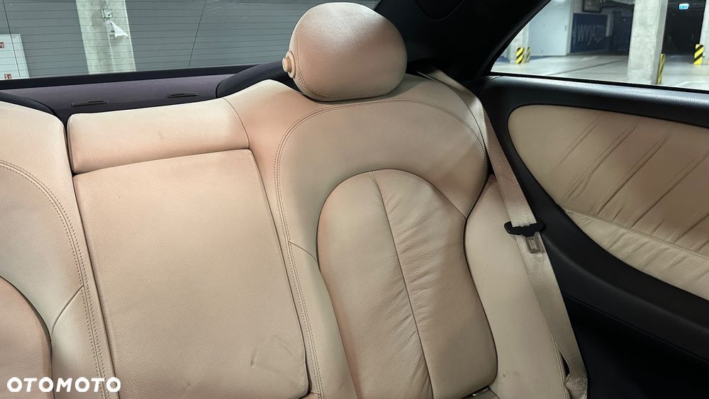 Mercedes-Benz CLK 350 Avantgarde - 28