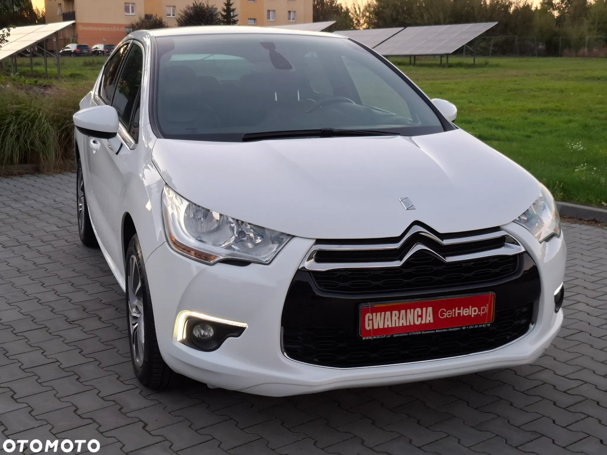 Citroën DS4 e-HDi 115 SoChic - 5