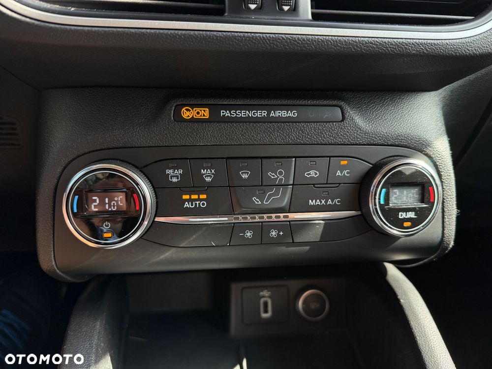 Ford Focus - 17