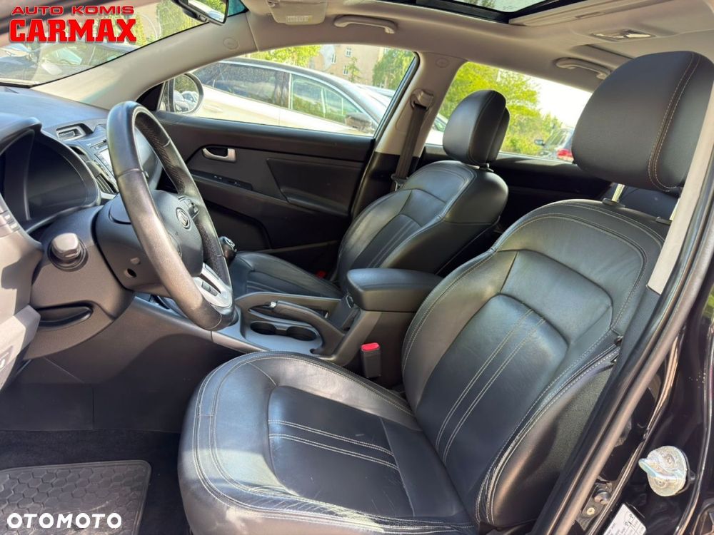 Kia Sportage - 12
