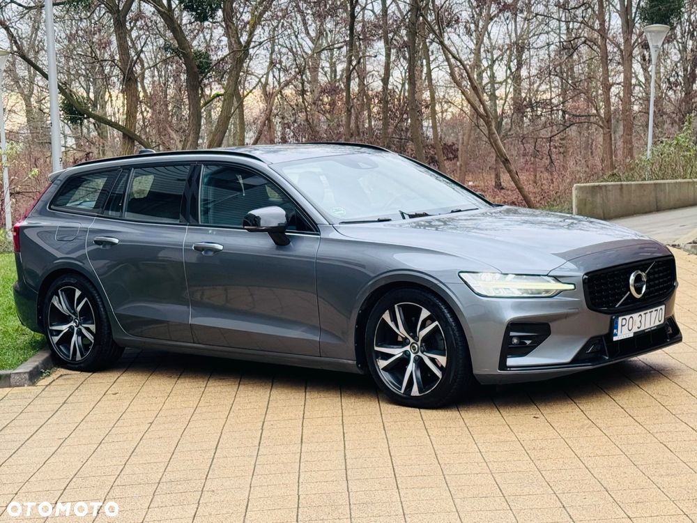 Volvo V60 D4 AWD R-Design - 15