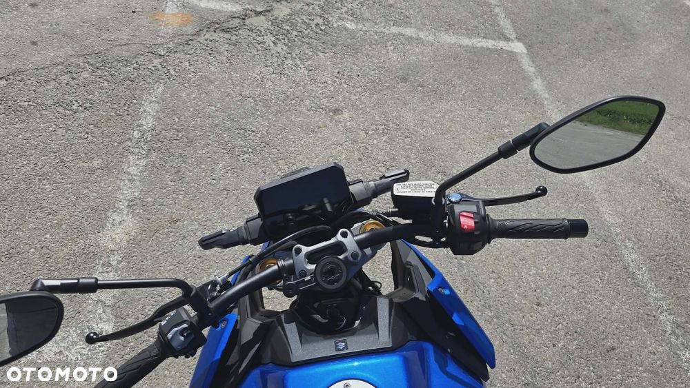 Suzuki GSX 1000 - 7