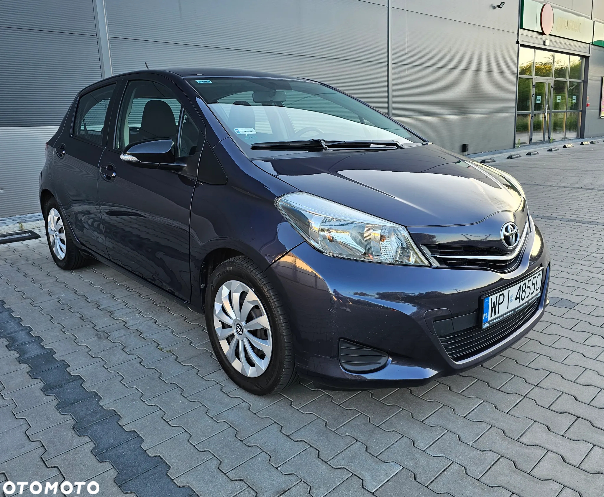 Toyota Yaris - 17