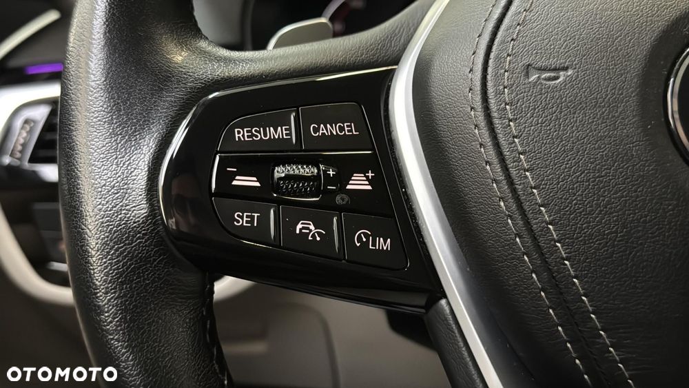 BMW Seria 5 520d xDrive MHEV Sport - 30