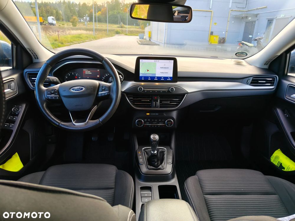 Ford Focus 1.0 EcoBoost STart-Stopp-System TITANIUM - 7