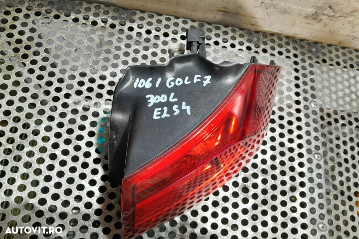 Lampa / Tripla stop dreapta pe aripa 5G0945096M 5G0945096M Volkswagen - 2