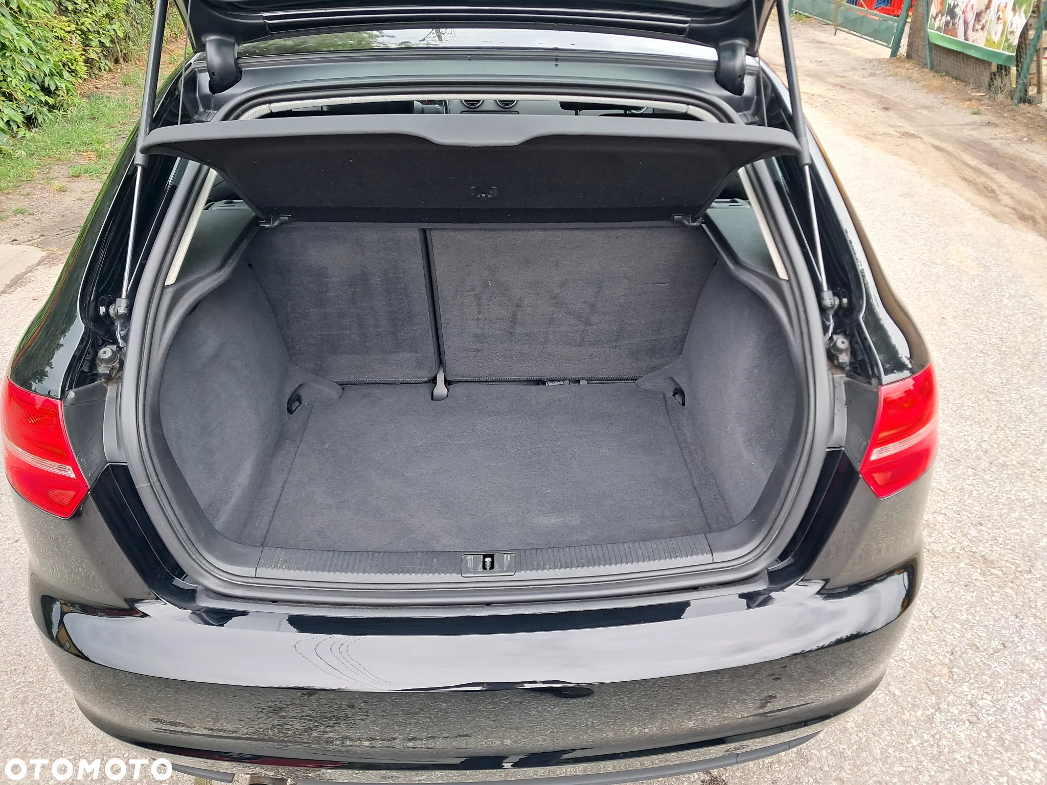 Audi A3 1.6 Attraction - 14