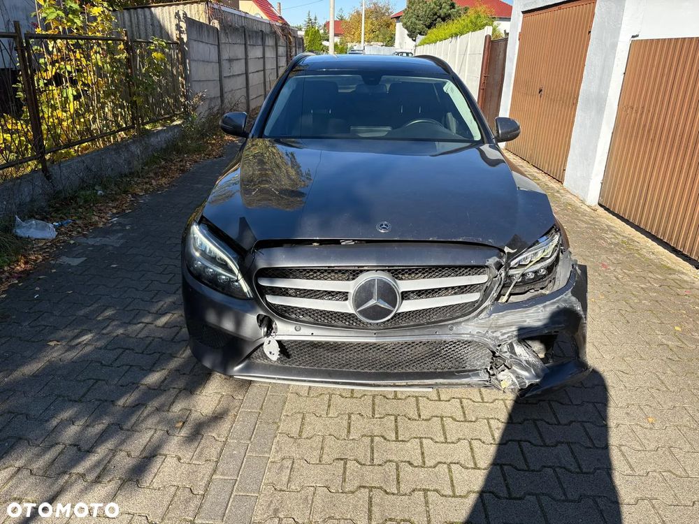 Mercedes-Benz Klasa C 220 d 4Matic 9G-TRONIC - 6