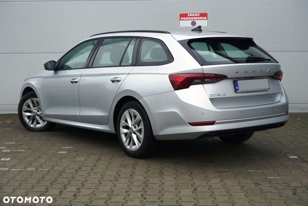 Skoda Octavia - 4