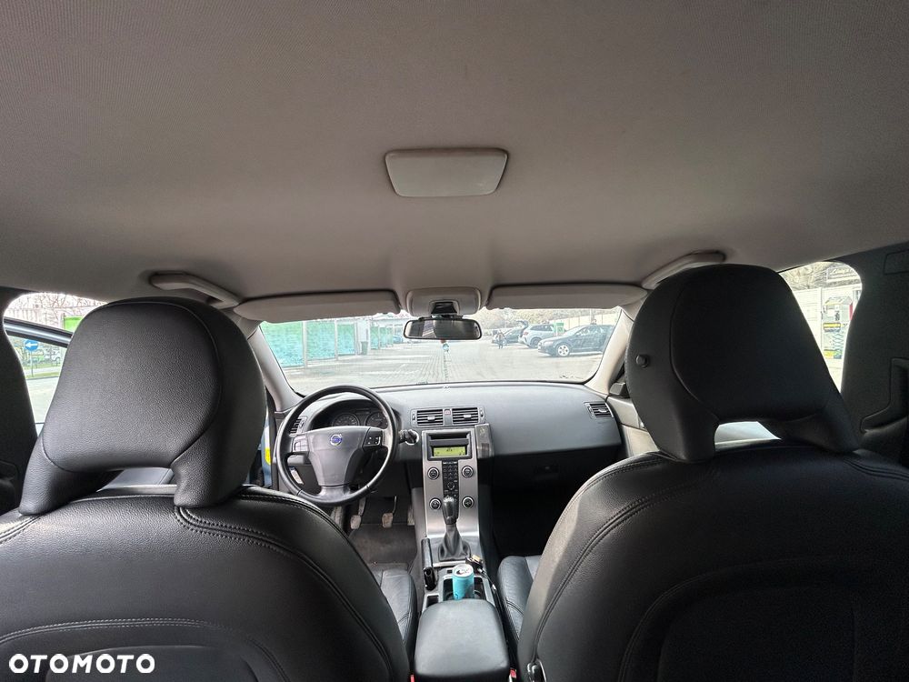 Volvo V50 - 10