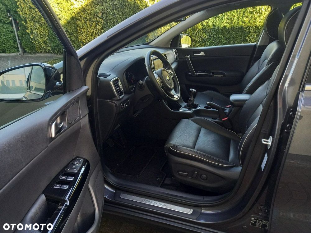 Kia Sportage 1.7 CRDI Business Line M 2WD - 28