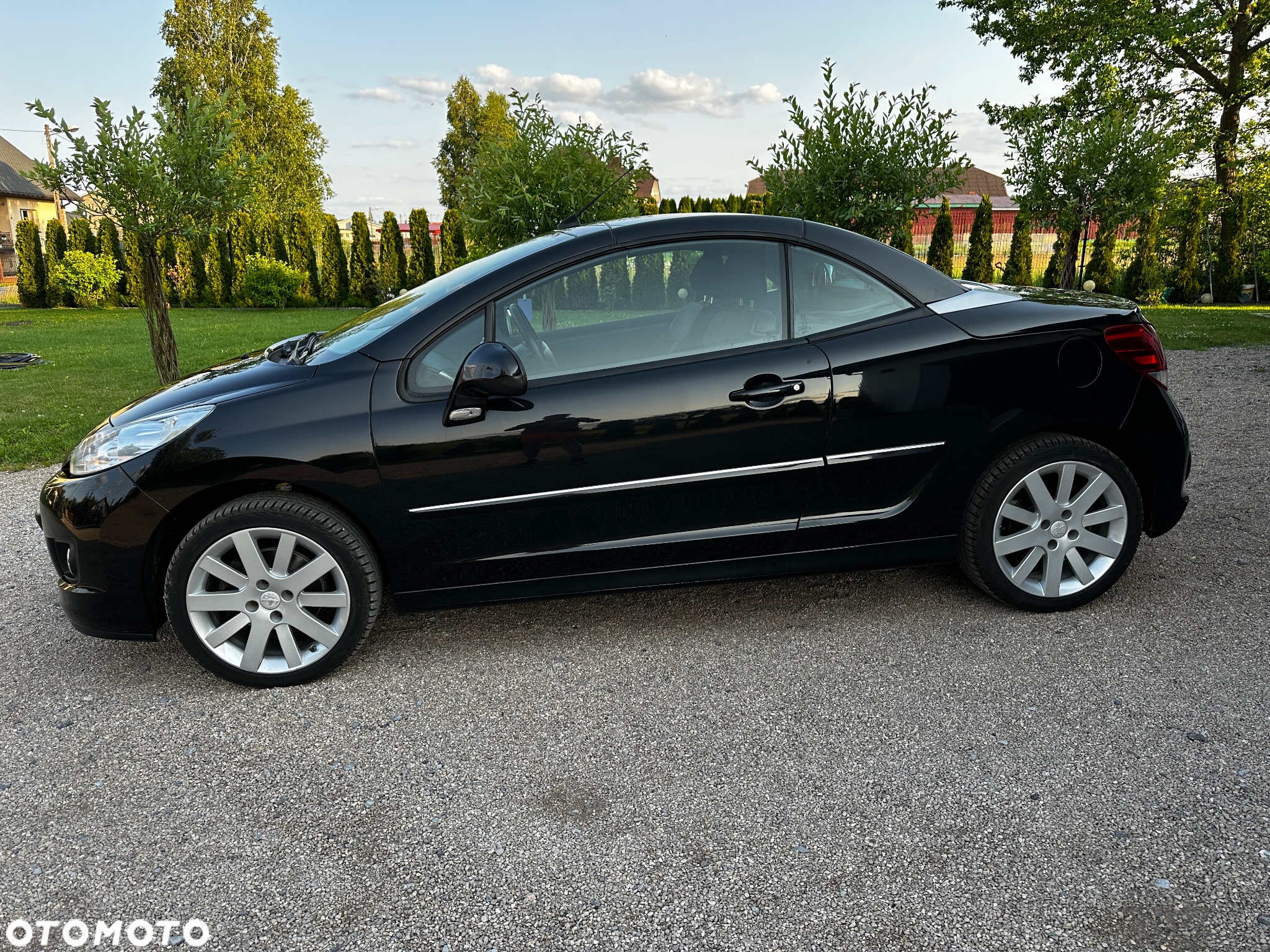 Peugeot 207 CC - 12