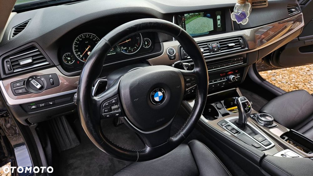 BMW Seria 5 535d Luxury Line - 16