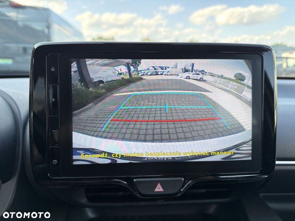 Toyota Yaris 1.5 Comfort - 22