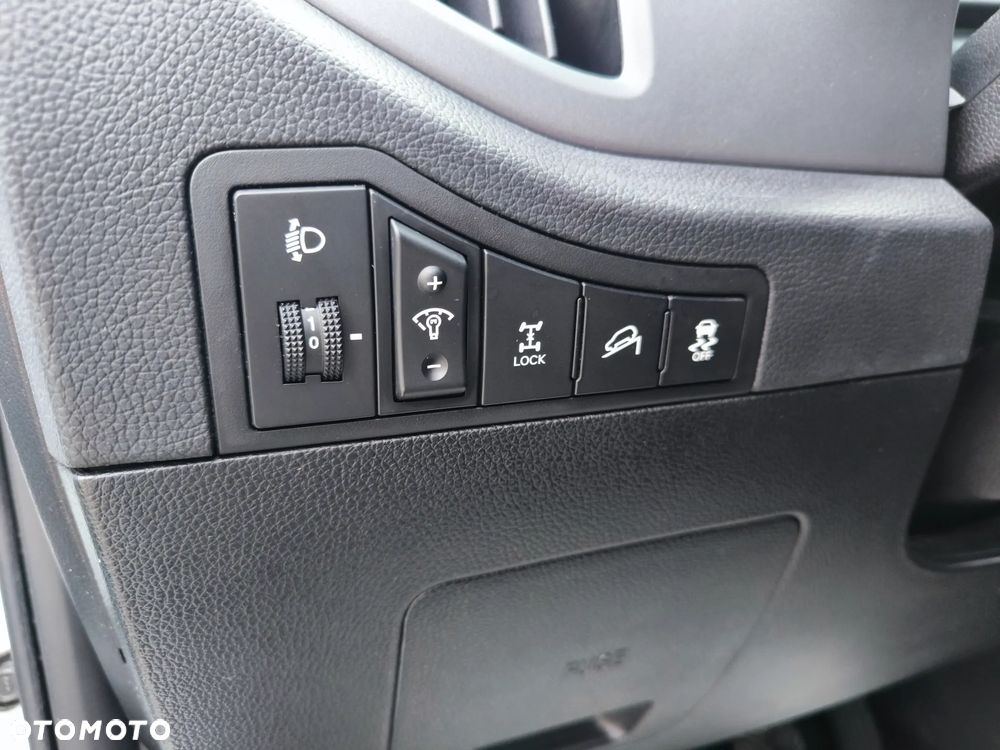 Kia Sportage 2,0 CRDI AWD Dream-Team Edition - 21