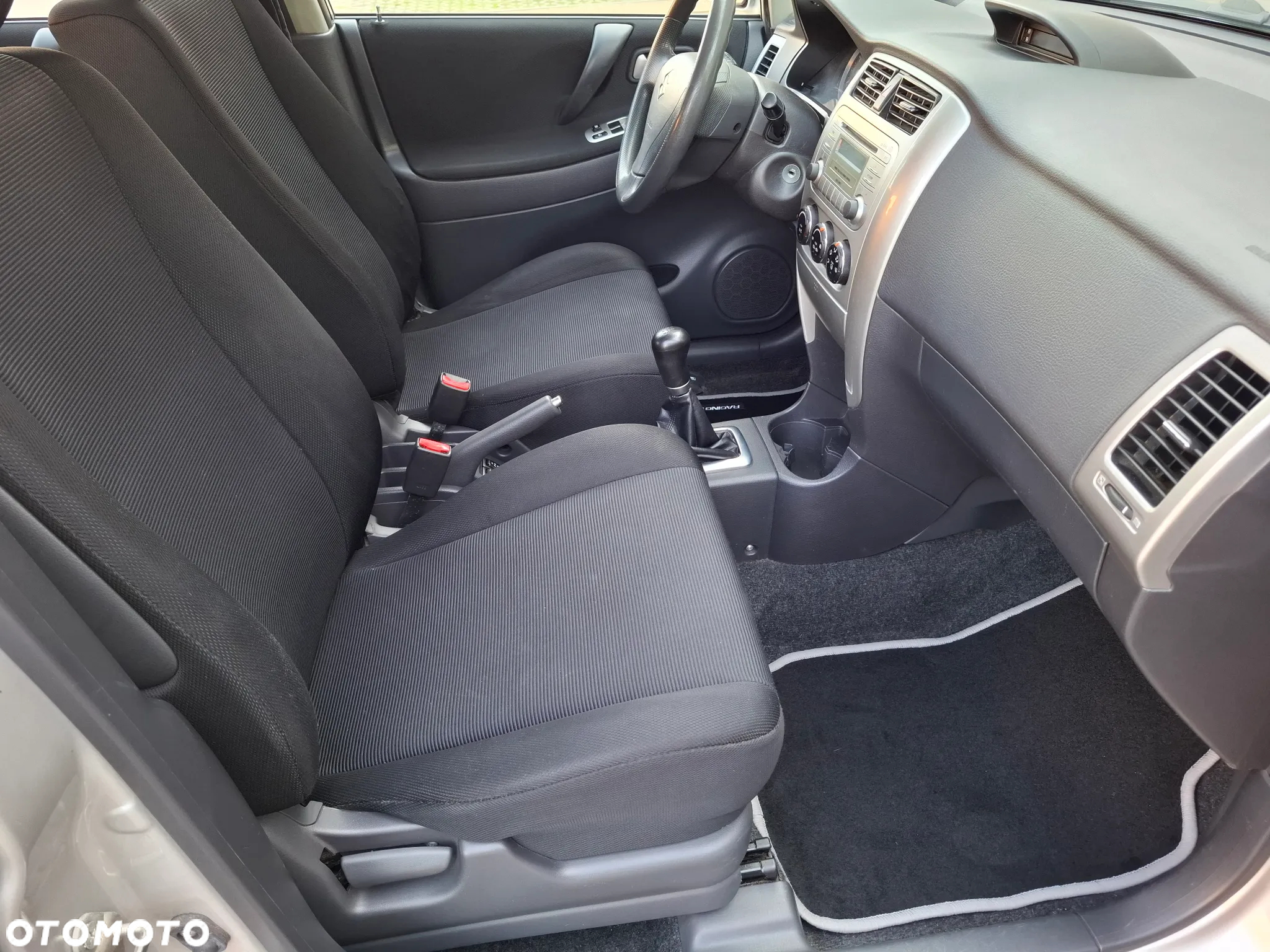 Suzuki Liana 1.6 Comfort - 7
