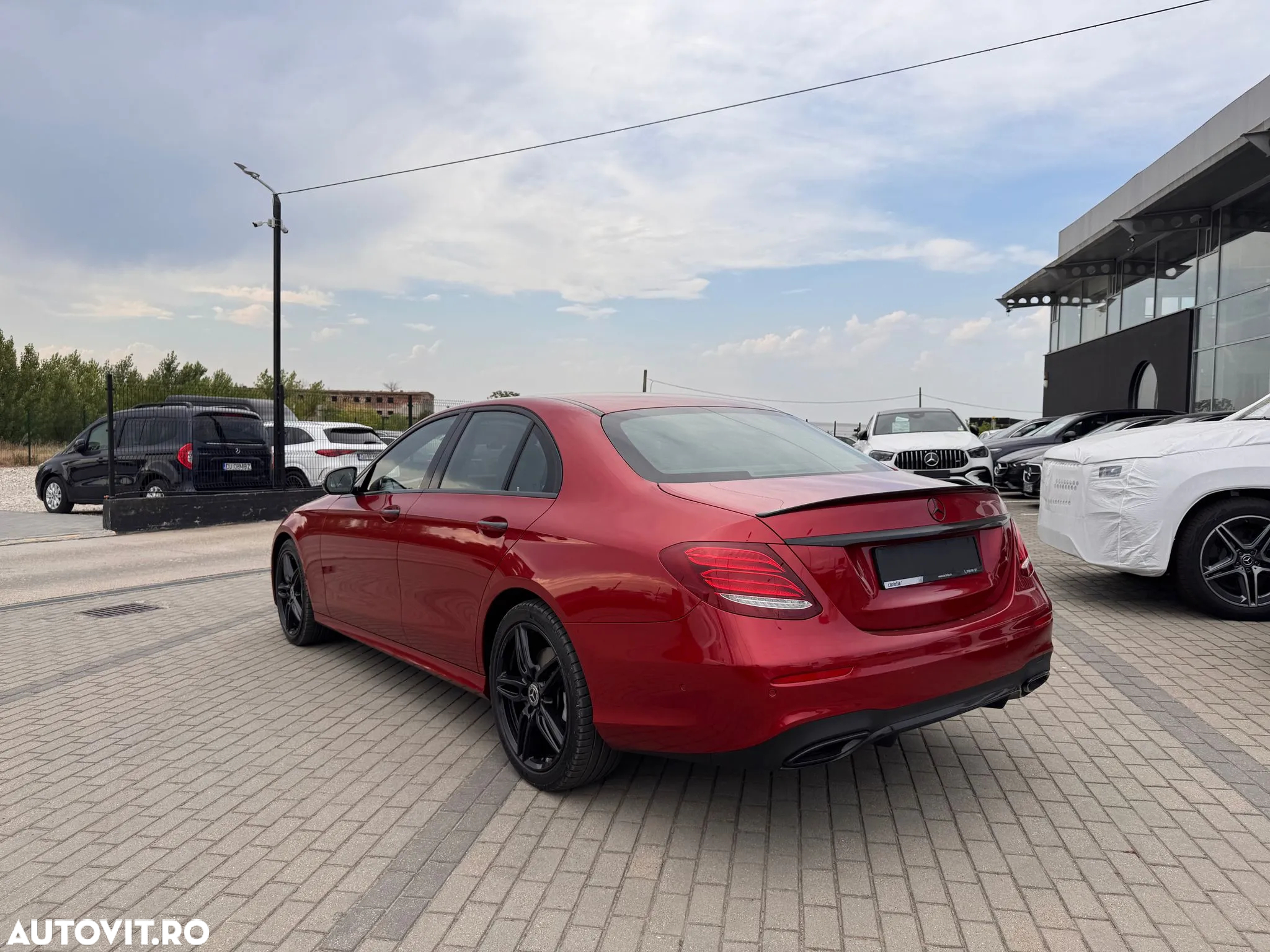 Mercedes-Benz E - 17