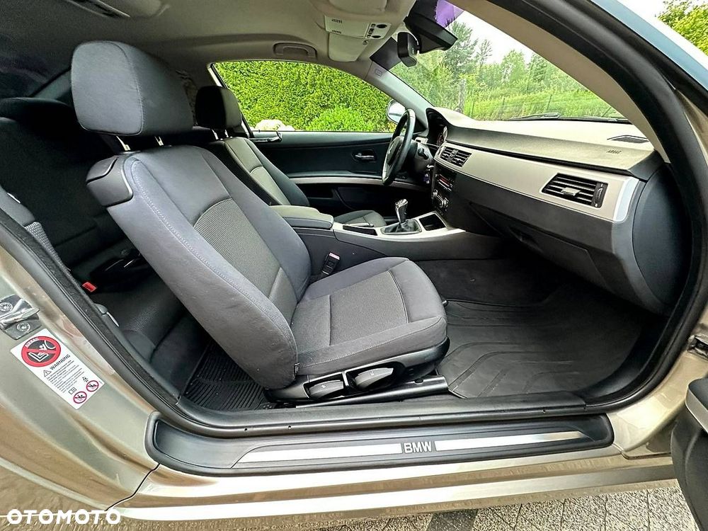 BMW Seria 3 - 12