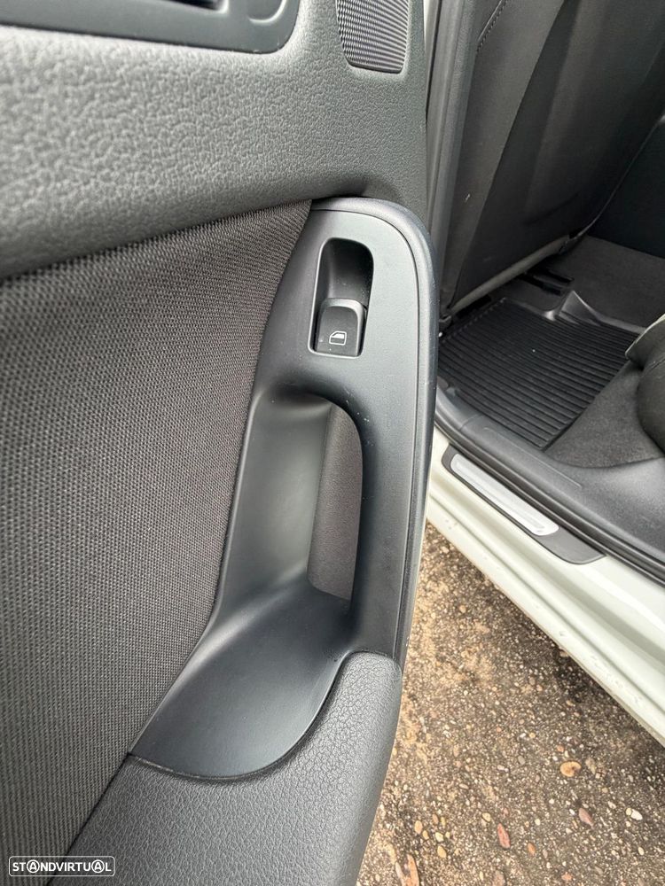 Audi A4 2.0 TDI - 22