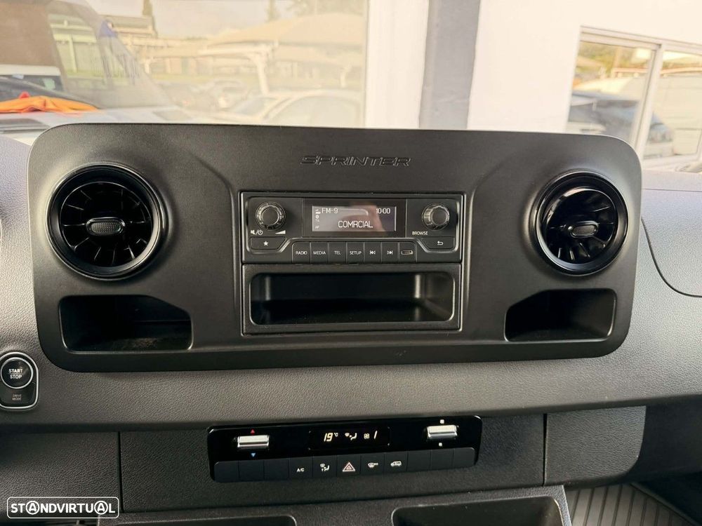 Mercedes-Benz Sprinter 312/39 - 17